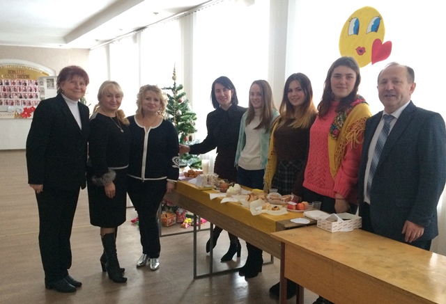 Ознайомлення експертів з ярмаркою студентів